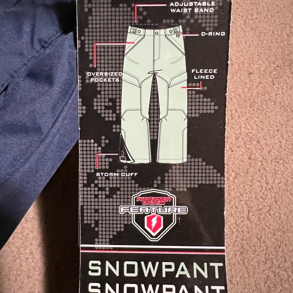 NWT. Snowpant - Picture 1 of 6